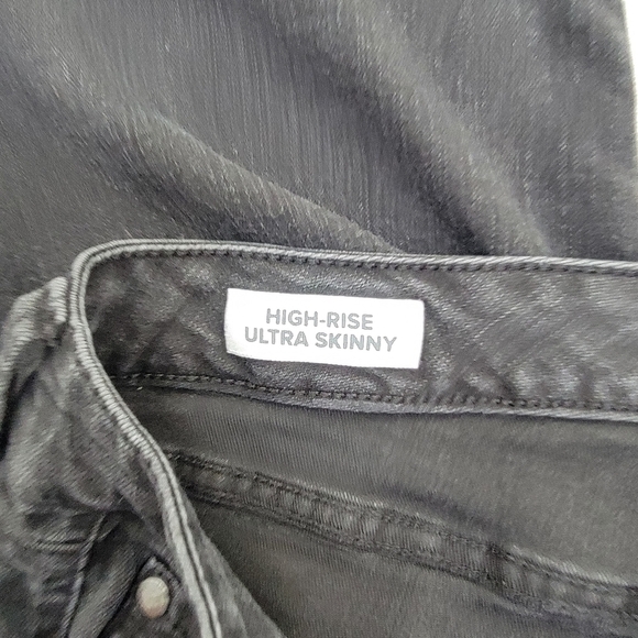 🌟HOST PICK🌟 Torrid High Rise Ultra Skinny Black 22 - Picture 5 of 16